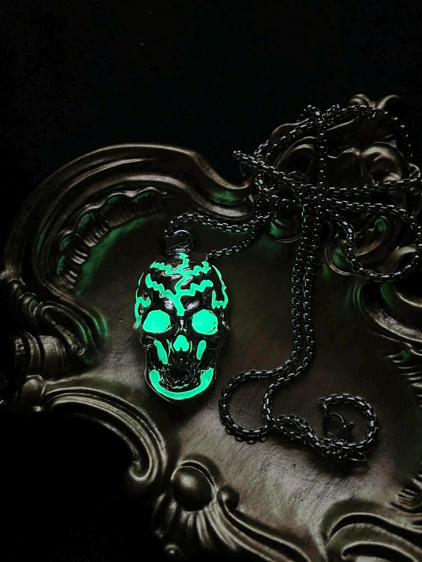 Glowing Skull Necklace | Fluorescent Skeleton Pendant | Glows In The Dark | Green Phosphorescent Halloween Luminous Jewelry With Chain