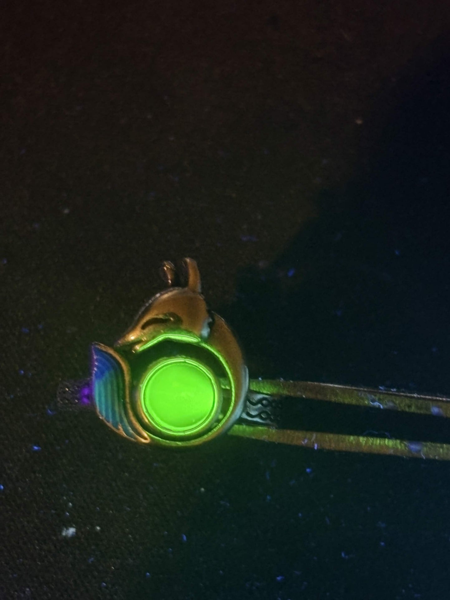 Uranium Glass (Fox) Ring | Resizable Yellow Vaseline Ring | It Glows Green Under UV Light | Metallic Glow-In-The-Dark Animal Jewelry