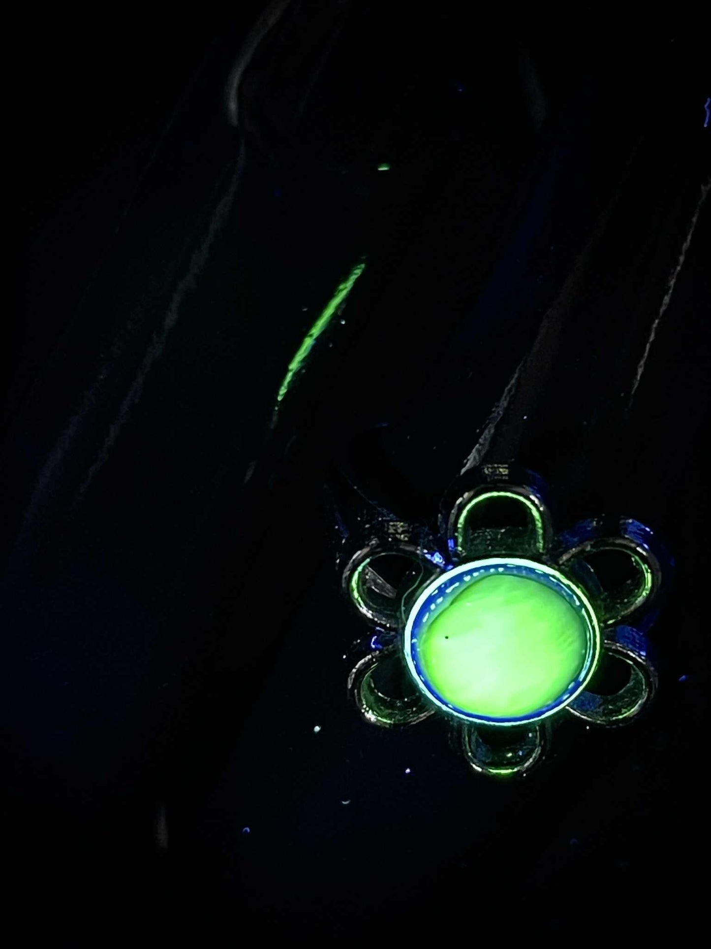 Uranium Glass (Flower) Ring (Adjustable Size) | Yellow Vaseline Jewelry of Daisy Plant | It Glows Green Under UV Light | Dark Silver Bloom
