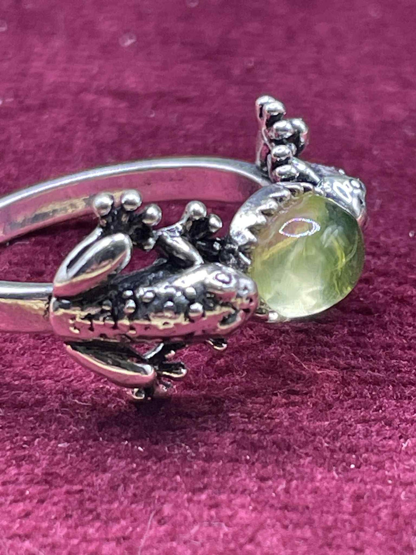 Uranium Glass (Frog) Ring Animal | Yellow Vaseline Glass With Metallic Silver Base | It Glows Under UV Light | Handcrafted Toad Jewelry