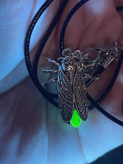 Uranium Glass Firefly Necklace | Fluorescent Yellow Vaseline Glass Pendant | Glows Under UV Light | Luminous Cicada Bug Jewelry