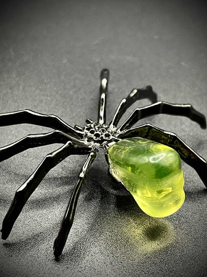 Uranium Glass (Spider) Figurine | Yellow Vaseline Glass Arachnid Statue | Eight-legged Wildlife Bug Animal | Glows Under UV Light