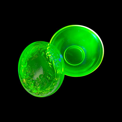 Uranium Glass (Trinket Box) With Engraved Roses | Glows Under UV Light
