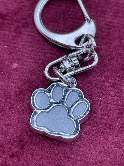 Glowing Dog Paw Keychain | Glow In The Dark | Phosphorescent Accessory for Dog Lovers, Backpacks, Keys & Night Visibility