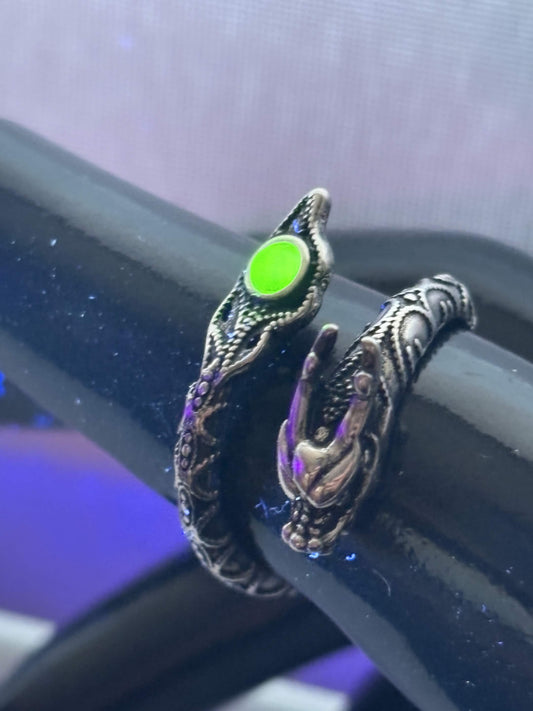 Uranium Glass (Dragon) Ring (Adjustable Size) | Yellow Vaseline Glass With Sterling Silver 925 Frame | Glows Under UV Light
