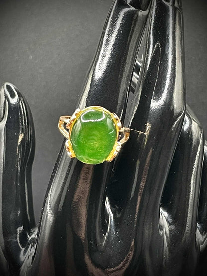 Uranium Glass Gold Ring (Adjustable Size) | Yellow Vaseline Oval Gemstone Jewelry | Glows Green Under UV Light | Magic Luminous Stone