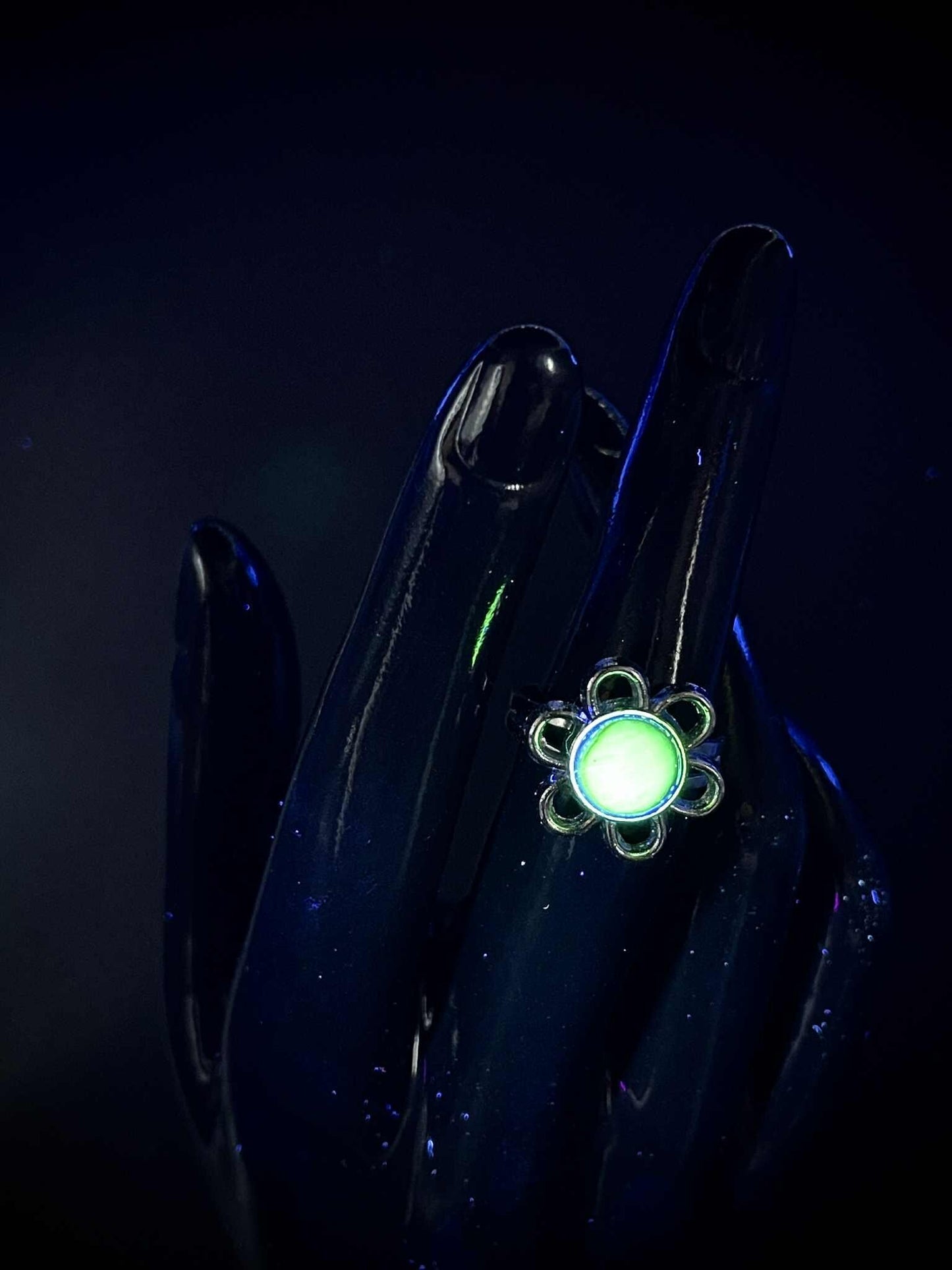 Uranium Glass (Flower) Ring (Adjustable Size) | Yellow Vaseline Jewelry of Daisy Plant | It Glows Green Under UV Light | Dark Silver Bloom