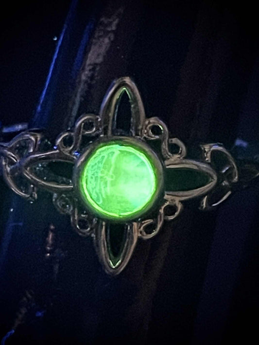 Uranium Glass (Faceted) Ring (Size 7) | Yellow Vaseline Glass Luminous Moon Star | It Glows Under UV Light | Handmade Silver Jewelry