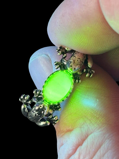 Uranium Glass (Frog) Ring Animal | Yellow Vaseline Glass With Metallic Silver Base | It Glows Under UV Light | Handcrafted Toad Jewelry