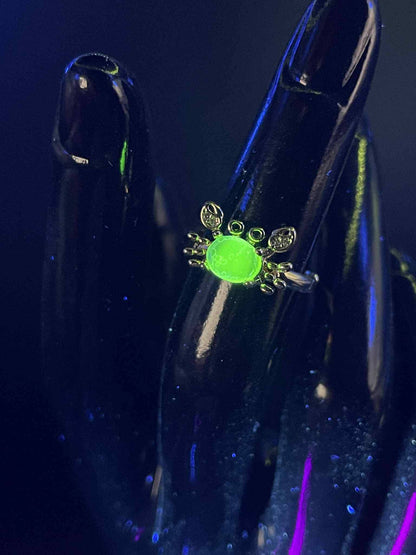 Uranium Glass (Crab) Ring (Adjustable Size) | Yellow Vaseline With Gold-tone Metal Frame | Glows Green Under UV Light | Luminous Animal