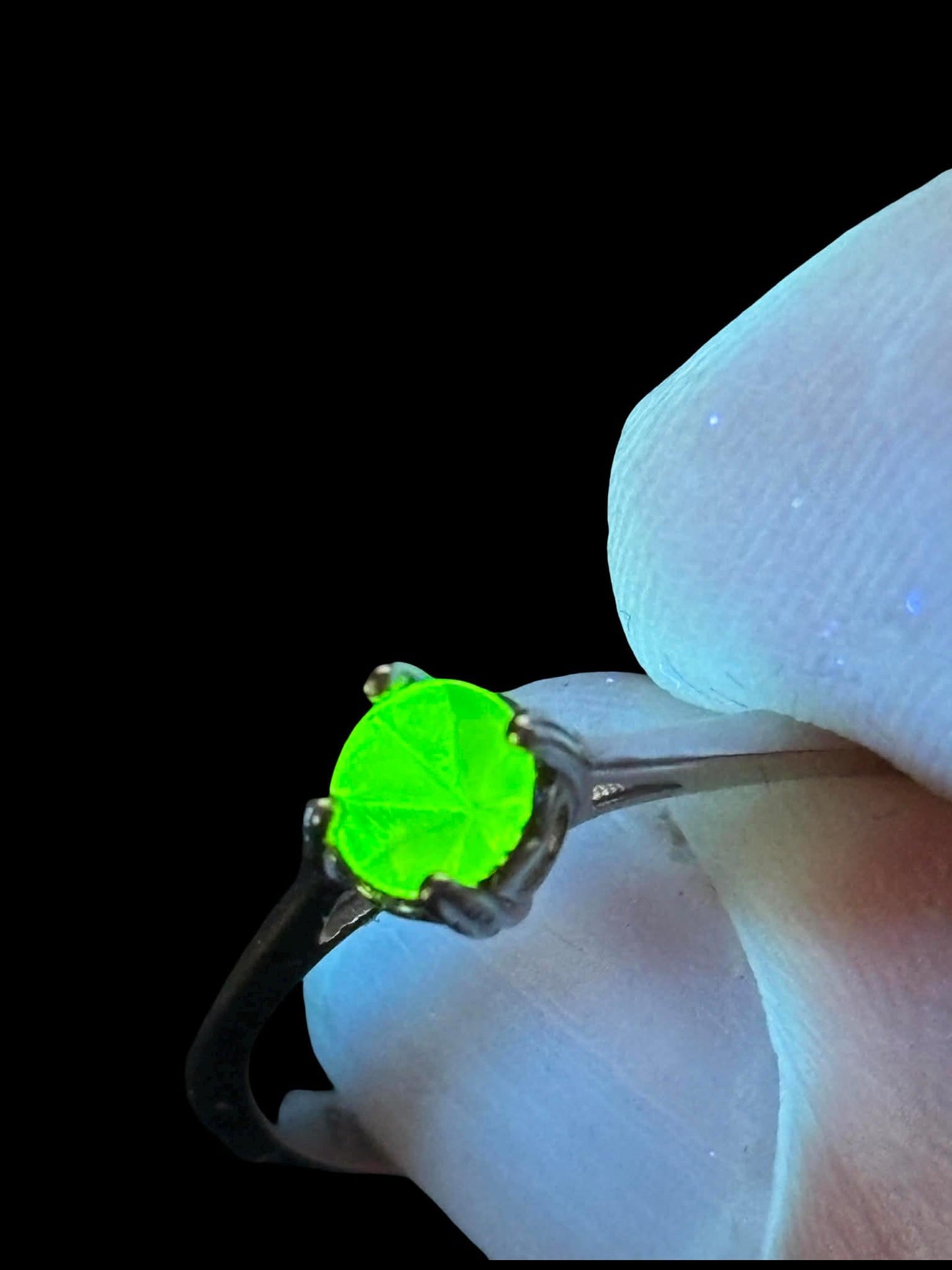 Uranium Glass (Faceted Gem) Ring | Yellow Vaseline Glass | It Glows Under UV Light | Handmade Sterling Silver 925 Jewelry | Handmade Cutted