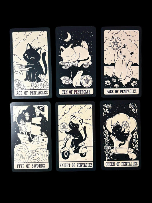 Cute Kitty Tarot Deck | 78 Black & White Cards | Cat Lover Gift | Mystical Tarot Cards | Unique Divination Deck | Gothic Cat Design