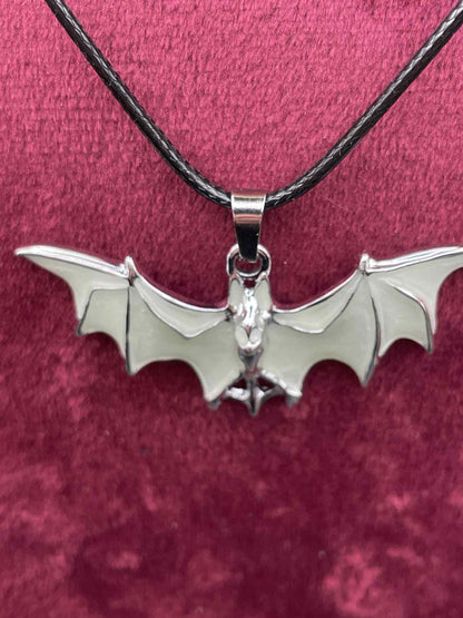 Glowing Bat Necklace | Fluorescent Batman Pendant | Glows In The Dark | Green Phosphorescent Halloween Luminous Jewelry
