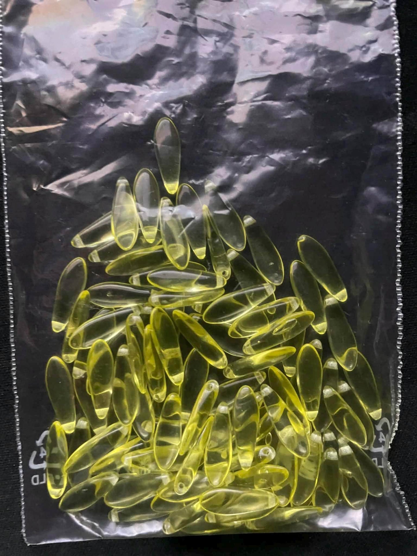 Uranium Glass (Dagger Beads 5x16 mm) Yellow Czech | UV Glowing Reactive Vaseline Glass | 10 pcs for Jewelry Making, DIY Crafts & Supplies