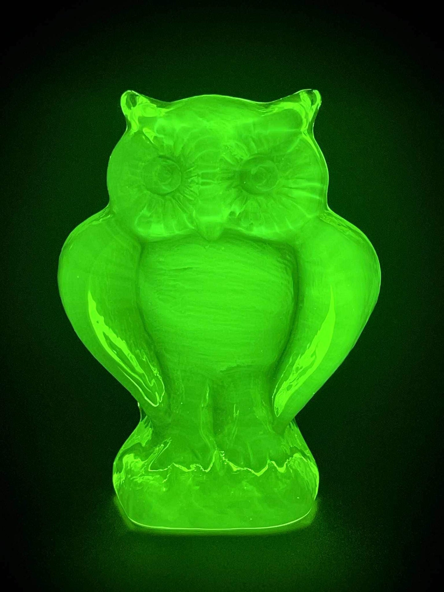 Nocturnal (Owl) Figurine From (Uranium Glass) | Yellow Vaseline Glass Statue | Forest Wildlife Night Bird Animal | It Glows Under UV Light