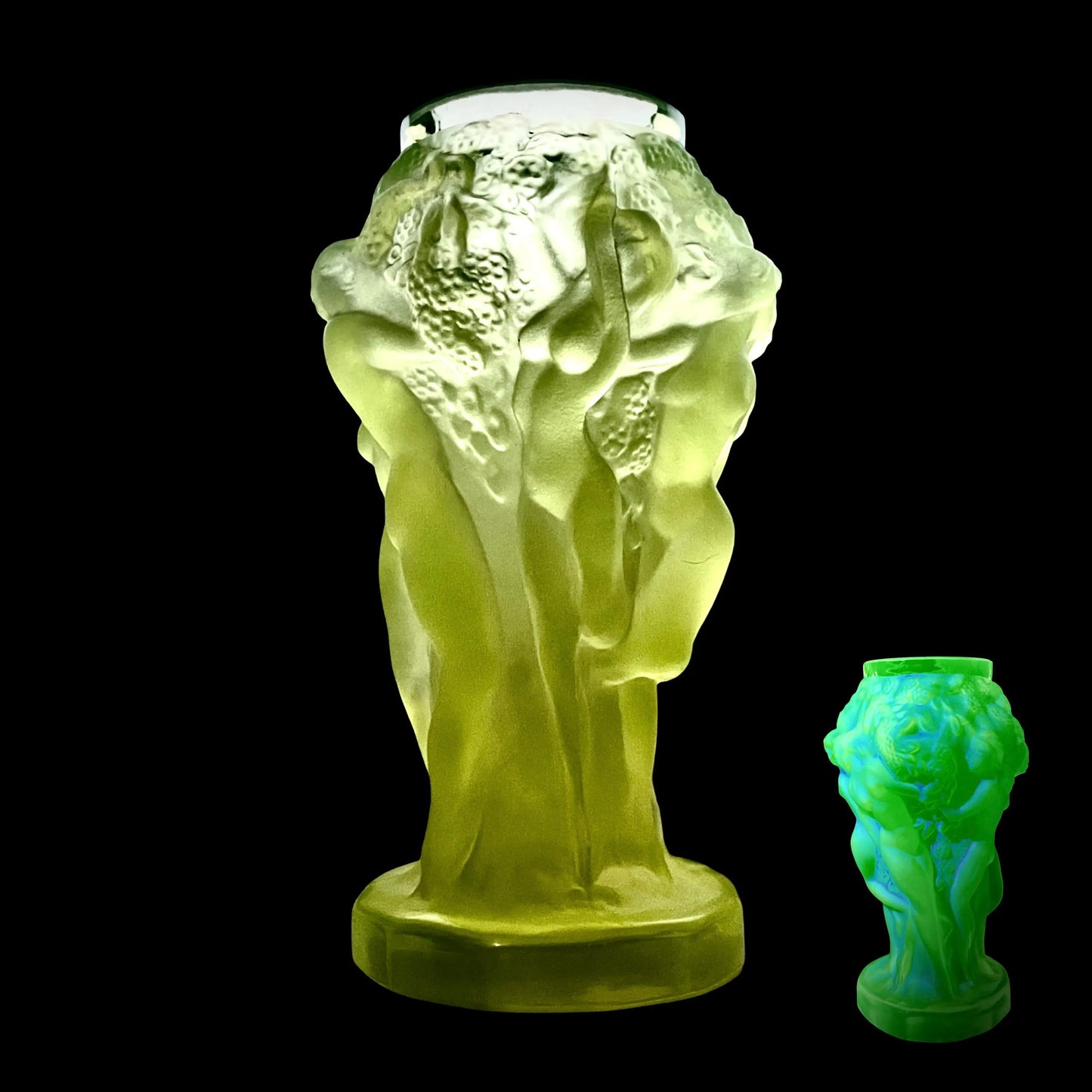 Small Grape Harvest Vase in Uranium Glass | 1930s  Art Deco by Pazourek
